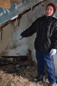 Житель сгоревшего подъезда