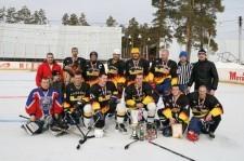 Чемпион района по хоккею-2013 команда "Металлург" 