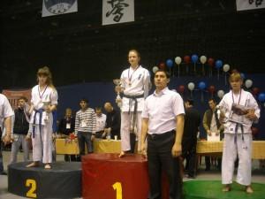 Елена Синявская на пьедестале