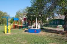Новая детская площадка появилась в день защиты детей