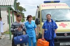 Е. И. Муравьева, М. В. Завалин и водитель С. А. Штырков спешат на вызов