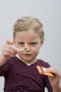 со спичками