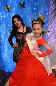 Алиса Смертина с мамой Яной