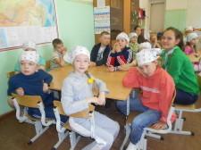 вожатые на площадке школы 3 3