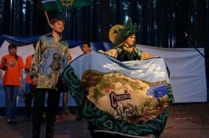 Визитка в костюмах сысертской рукодельницы О. А. Тимофеевой