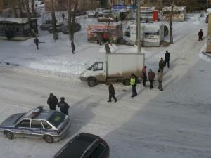 "Газель" застряла в канаве