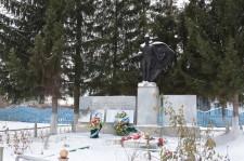 Бобровский памятник Победы