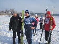 Мужчины - лыжники