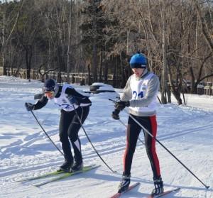 Одна из команд-участниц молодежной эстафеты