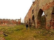 Некогда могучий замок Тевтонского ордена Некогда могучий замок Тевтонского ордена