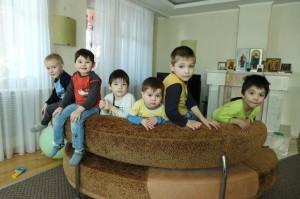 Приемные ребятишки в семье Афанасьевых