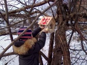 Ребята кормили птиц