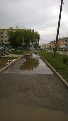 Коммуны после дождя