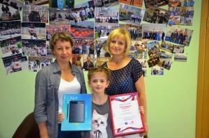 Софья Щербакова с мамой и Е. В. Пашихиной