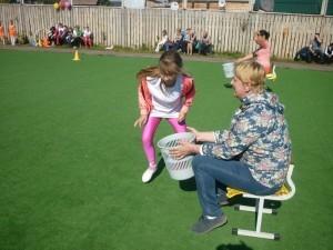 Спортивный праздник вместе с бабушками