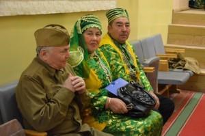 Ансамбль Дуслык и Виктор Ипатов готовятся к выступлению