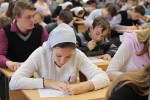 Дети из церковно-приходской школы Сысерти победили в олимпиаде от Екатеринбургской епархии