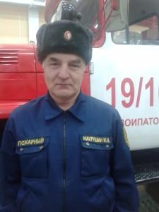Пожарный Игорь Мокрушин спас утопающего рыбака