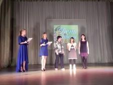 Многодетные мамы получили знак отличия "Материнская доблесть" III степени