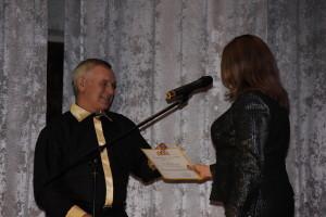 Вручение благодарственного письма А. А. Малых