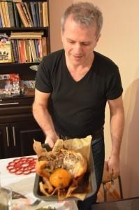 Второе блюдо - курица, запеченная с апельсином