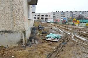 Прибрались на балконе, а мусор оставили