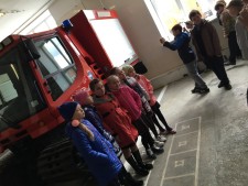 Школьники в гостях у пожарных