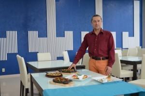 Директор кафе Юрий Николаевич Вершинин