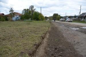 Прочистили канавы