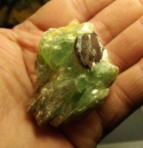 Добытые ребятами камни