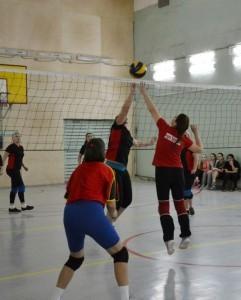 Женский волейбол День матери