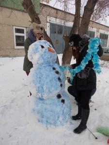 Снеговики в Бобровском