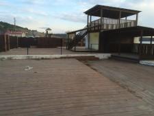 Вместо летнего кафе будет пустырь