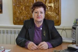 Директор музея Л. А. Крицких