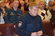 Сход в Никольском