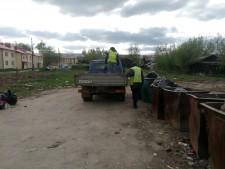 Мусор в двухэтажках