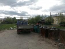 Мусор в двухэтажках