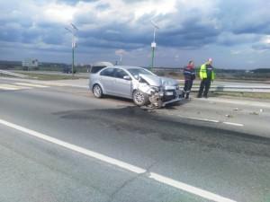 Фото тс Мицубиси, на месте ДТП, вид сбоку