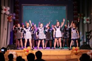 Последнгий звонок в Бобровской школе