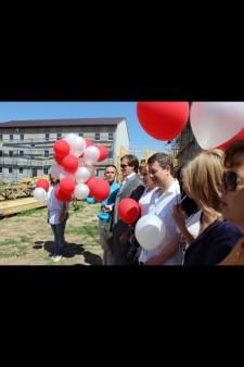 Начиналось все красиво