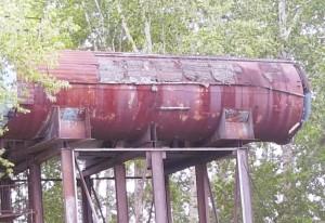 Емкость с водой