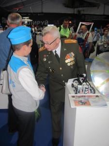 Денис Лебедев на Международном авиакосмическом салоне 