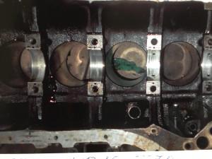 Вкладыши коленвала, установленные неправильно