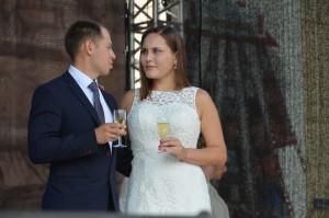 18 молодожены Иван и Александра Мухорины