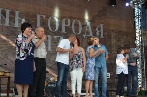 19 Серебряные молодожены