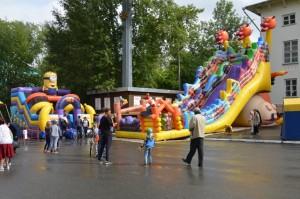 ДВУРЕЧЕНСКУ ­ шестьдесят