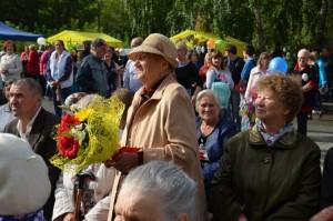 ДВУРЕЧЕНСКУ ­ шестьдесят
