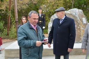 Памятник маяковцам