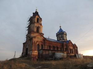 Храм Архангела Михаила в селе Новоипатово