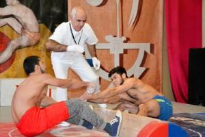 мас-рестлинг